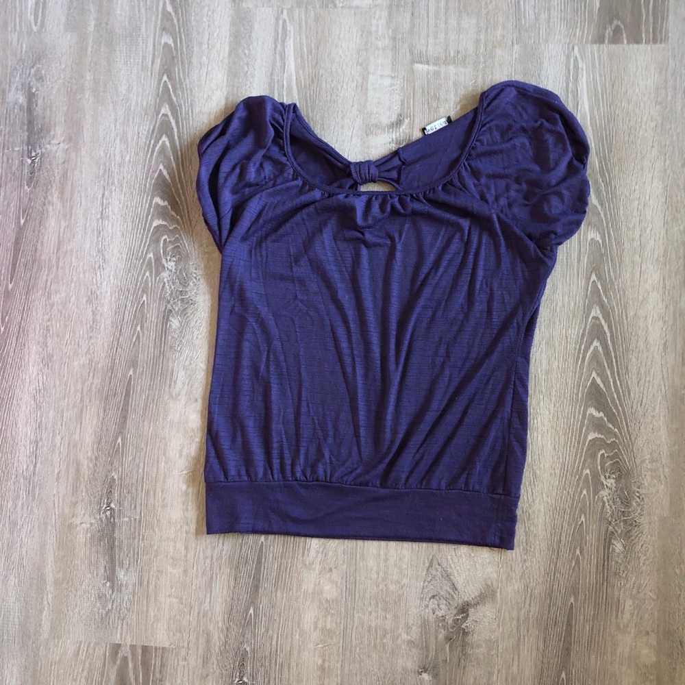 Wet Seal size LARGE